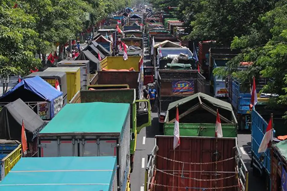 Demo Terkait Bebas Truk Odol di Indonesia
